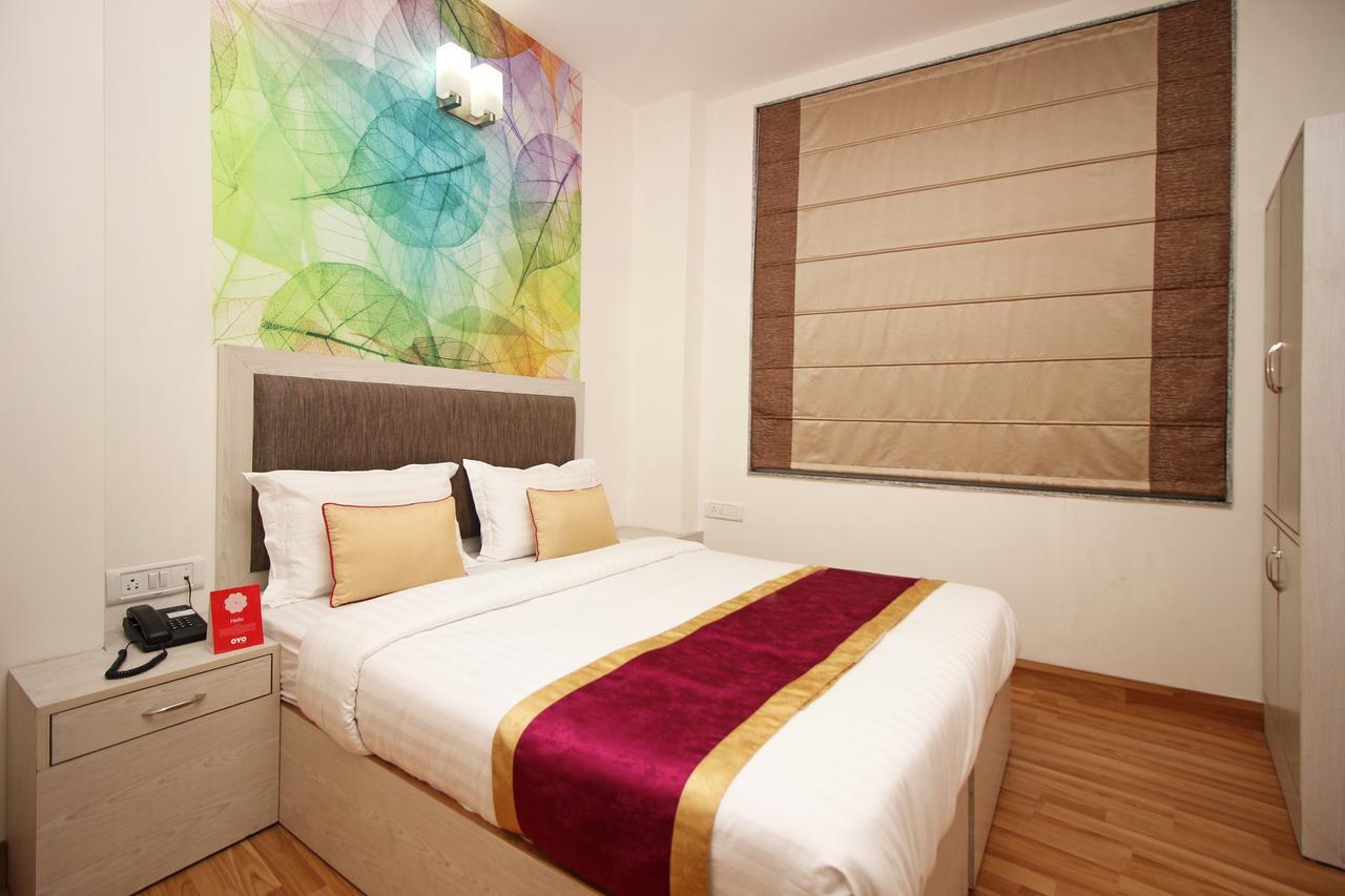 Hotel Nanak Residency New Delhi Exteriör bild