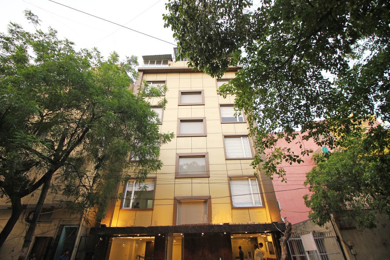 Hotel Nanak Residency New Delhi Exteriör bild